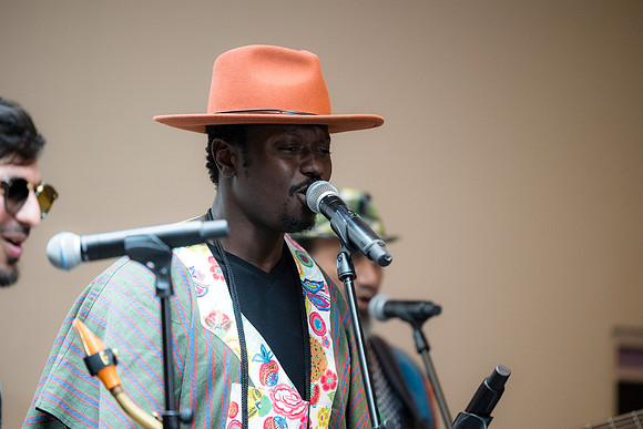 0097H_3-29-25_Smithsonian-Museum-of-African-Art-Cheikh-Ibra-Fam-Concert-Event-Photojournalism