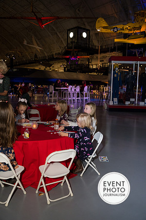 0458_11-19-22__The-Joyce-Agency-40th-Anniversary-Celebration-EventPhotojournalism-event-photographers-Udvar-Hazy-Air-Space-Virginia