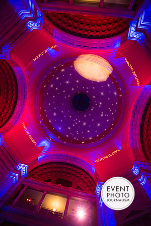 0105__12-8-22_Venture-Global-Holiday-Party-National-Museum-of-Natural-History-Washington-DC-EventPhotojournalism-event-photographers