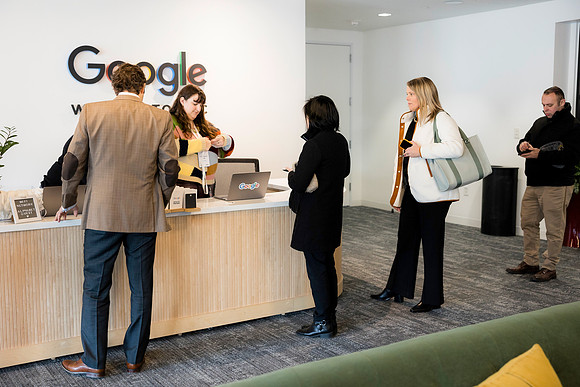 0082__2-18-25_Jack-Morton-Fireside-Chat-Google-event-photographers-Event-Photojournalism-photography