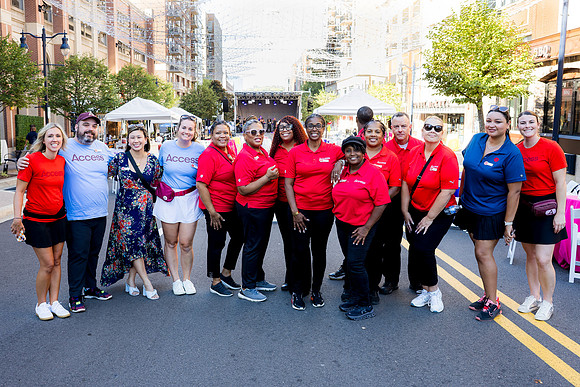 0244__8-22-25_Access-DMC_Fleet-Street-Block-Party-National-Harbor-Maryland-Event-Photojournalism-event-photography