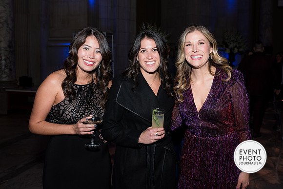 0290__12-8-22_Venture-Global-Holiday-Party-National-Museum-of-Natural-History-Washington-DC-EventPhotojournalism-event-photographers