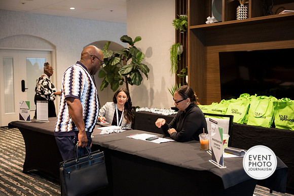 0088__7-25-24_Sales-UpRising-Lucrative-Live-Event-Reston-Sheraton-Virginia-EventPhotojournalism-conference-photographers