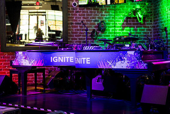 0068__8-22-25_Access-DMC_Fleet-Street-Block-Party-National-Harbor-Maryland-Event-Photojournalism-event-photography