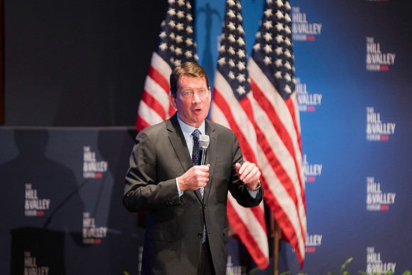 240__4-30-25_Hill-Valley-Forum-Event-Capitol-Building-Union-Station-Event-Photojournalism-photographer