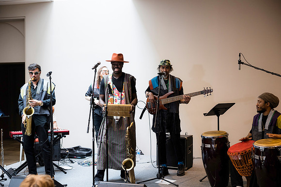 0286H_3-29-25_Smithsonian-Museum-of-African-Art-Cheikh-Ibra-Fam-Concert-Event-Photojournalism