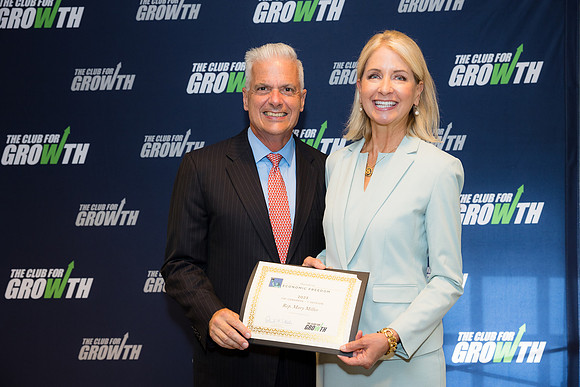 014__7-9-24_Club-For-Growth-Awards-Event-Capitol-Hill-Club-EventPhotojournalism-DC-Event-Photographers