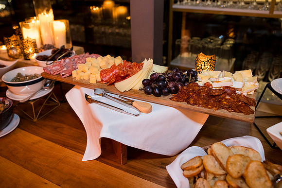 0040__12-13-24_Bain-Company-Holiday-Party-District-Winery-EventPhotojournalism-photography