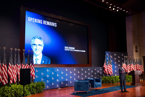 215__4-30-25_Hill-Valley-Forum-Event-Capitol-Building-Union-Station-Event-Photojournalism-photographer
