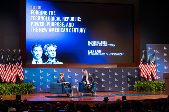 250__4-30-25_Hill-Valley-Forum-Event-Capitol-Building-Union-Station-Event-Photojournalism-photographer