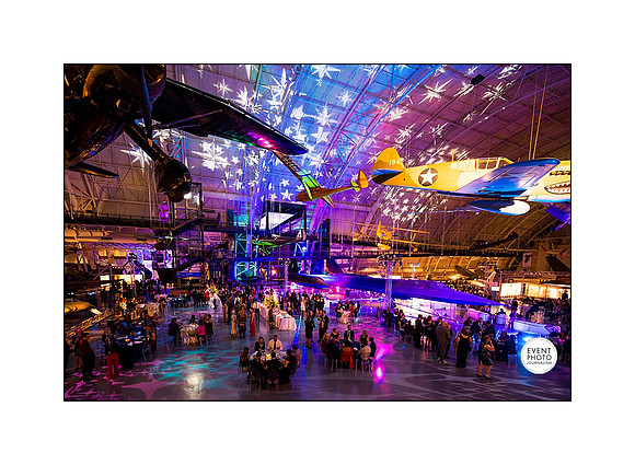 0241__12-3-22__Event_Verisign-Holiday-Party-Udvar-Hazy-Center-EventPhotojournalism-event-photographers-Virginia