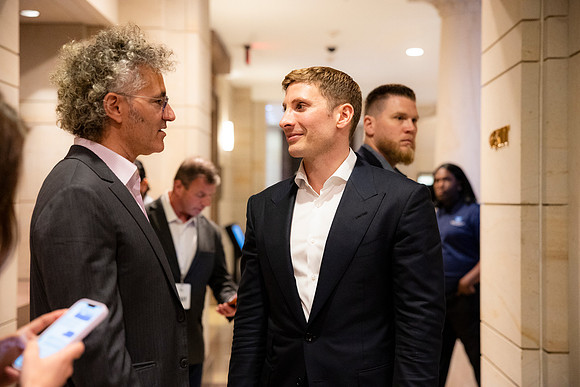 0462_5-1-24_HILL-and-Valley-US-Capitol-Eventphotojournalism-event-Photographers