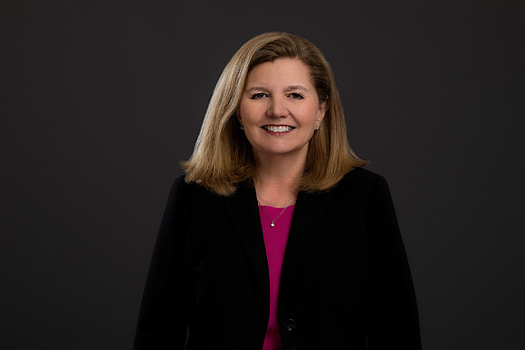 0002-R__3-5-25_Horizon-Headshot-Lansdowne-Resort-Virginia-Event-Photojournalism-photographers