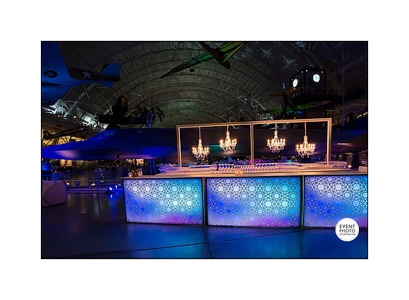 0048__12-3-22__Event_Verisign-Holiday-Party-Udvar-Hazy-Center-EventPhotojournalism-event-photographers-Virginia