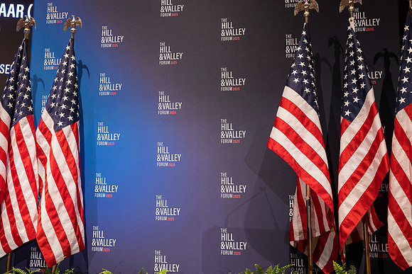 024__4-30-25_Hill-Valley-Forum-Event-Capitol-Building-Union-Station-Event-Photojournalism-photographer
