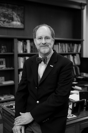 10612-19-24_USGS_David-Applegate-Professional-Headshot-Photographers-EventPhotojournalism-photography