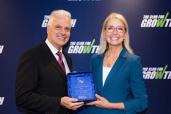 0056__5-13-25_Club-for-Growth-2025-Defenders-of-Economic-Freedom-Award-Capitol-Hill-Club-Washington-DC-Event-Photojournalism-photography