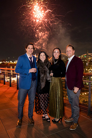 0180__12-13-24_Bain-Company-Holiday-Party-District-Winery-EventPhotojournalism-photography