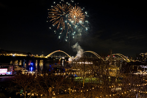 0153__12-13-24_Bain-Company-Holiday-Party-District-Winery-EventPhotojournalism-photography