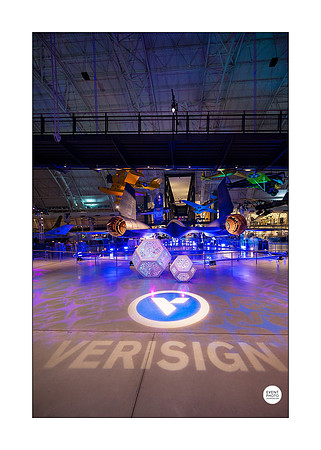 0117__12-3-22__Event_Verisign-Holiday-Party-Udvar-Hazy-Center-EventPhotojournalism-event-photographers-Virginia