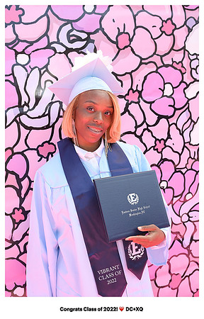 0143__8-12-22_Rainbow-Graduation-Class-2022_XQ