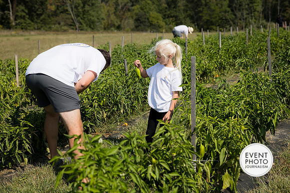 0359__9-14-24-Chartis-Federal-Corporate-Family-Day-JK-Farm-Purceville-Virginia-EventPhotojournalism-event-photographers