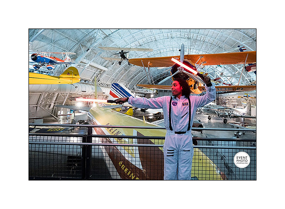0143__12-3-22__Event_Verisign-Holiday-Party-Udvar-Hazy-Center-EventPhotojournalism-event-photographers-Virginia
