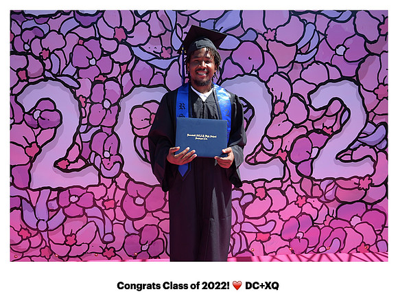0170__8-12-22_Rainbow-Graduation-Class-2022_XQ