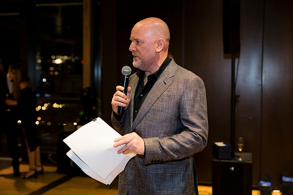 0297__12-13-24_Bain-Company-Holiday-Party-District-Winery-EventPhotojournalism-photography