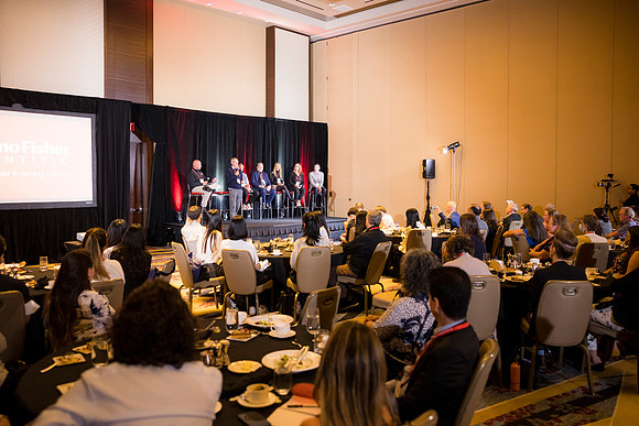 1657__08-31-22___ISFG 2022-Washington-DC-Marriott-Marquis-Hotel--EventPhotojournalism-conference-photographers