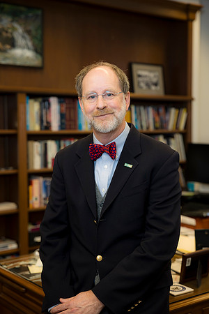 9712-19-24_USGS_David-Applegate-Professional-Headshot-Photographers-EventPhotojournalism-photography