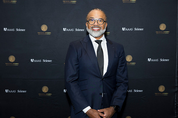 0109__6-5-25_AAAS-2025-Mani-L-Bhaumik-Breakthough-Award-Washington-DC-Event-Photojournalism-photography