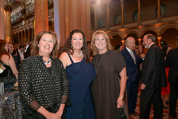 0001__MOBILE_00329-12-24_ERISA-50th-Gala-National-Building-Museum-Washington-DC-EventPhotojournalism-event-photographers