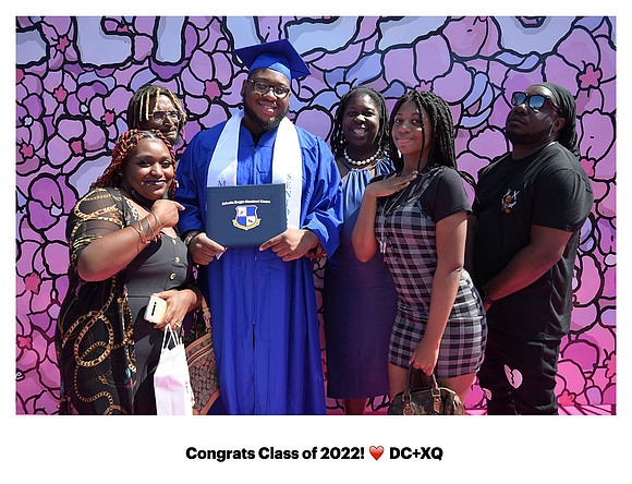 0096__8-12-22_Rainbow-Graduation-Class-2022_XQ
