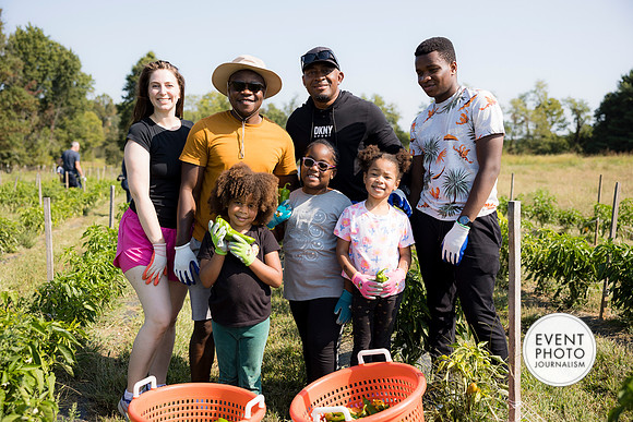 0324__9-14-24-Chartis-Federal-Corporate-Family-Day-JK-Farm-Purceville-Virginia-EventPhotojournalism-event-photographers
