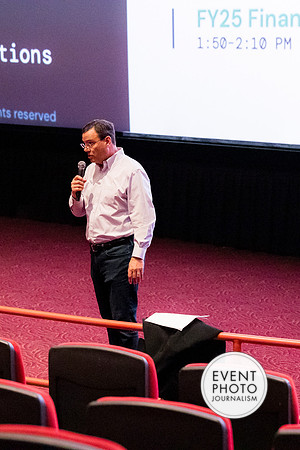 0300_1-28-25_Databricks-Tysons-Virginia-AMC-event-photographers-Event-Photo-journalism