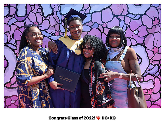 0069__8-12-22_Rainbow-Graduation-Class-2022_XQ