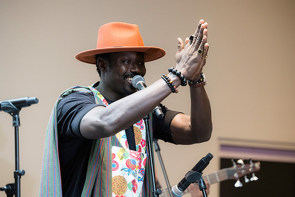 0390H_3-29-25_Smithsonian-Museum-of-African-Art-Cheikh-Ibra-Fam-Concert-Event-Photojournalism