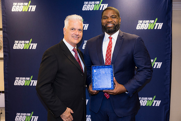 0154__5-13-25_Club-for-Growth-2025-Defenders-of-Economic-Freedom-Award-Capitol-Hill-Club-Washington-DC-Event-Photojournalism-photography