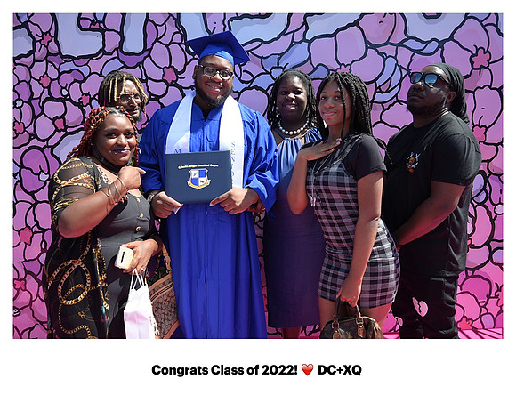 0097__8-12-22_Rainbow-Graduation-Class-2022_XQ