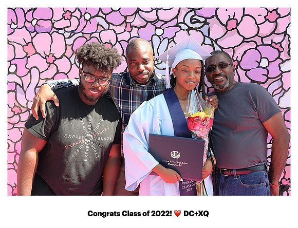 0162__8-12-22_Rainbow-Graduation-Class-2022_XQ