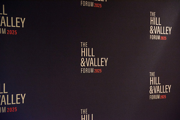 010__4-30-25_Hill-Valley-Forum-Event-Capitol-Building-Union-Station-Event-Photojournalism-photographer