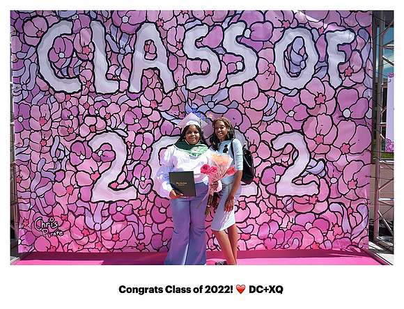 0263__8-12-22_Rainbow-Graduation-Class-2022_XQ