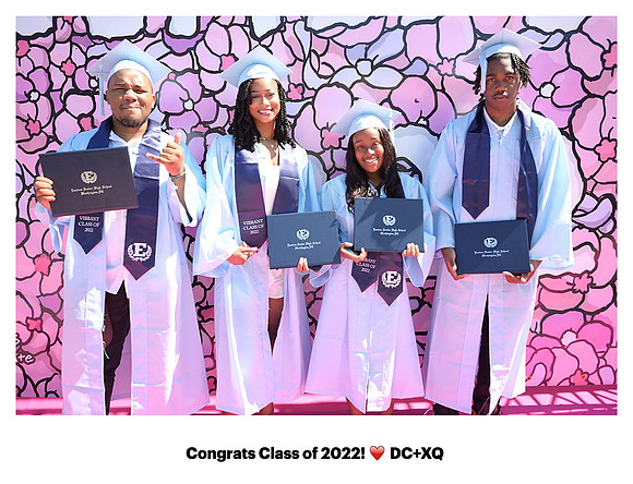 0022__8-12-22_Rainbow-Graduation-Class-2022_XQ