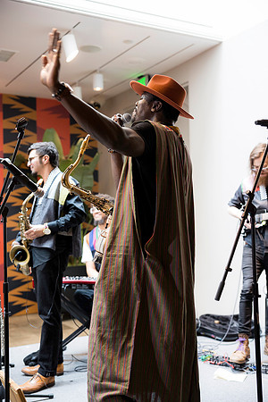 0367H_3-29-25_Smithsonian-Museum-of-African-Art-Cheikh-Ibra-Fam-Concert-Event-Photojournalism