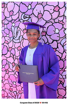 0205__8-12-22_Rainbow-Graduation-Class-2022_XQ