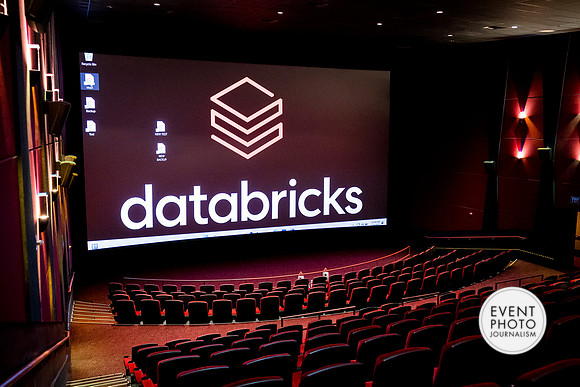 0053_1-28-25_Databricks-Tysons-Virginia-AMC-event-photographers-Event-Photo-journalism