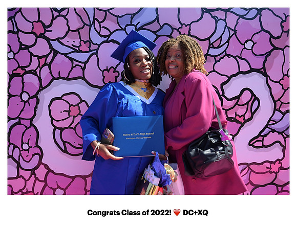 0134__8-12-22_Rainbow-Graduation-Class-2022_XQ