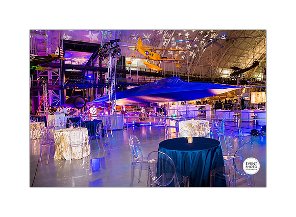 0036__12-3-22__Event_Verisign-Holiday-Party-Udvar-Hazy-Center-EventPhotojournalism-event-photographers-Virginia