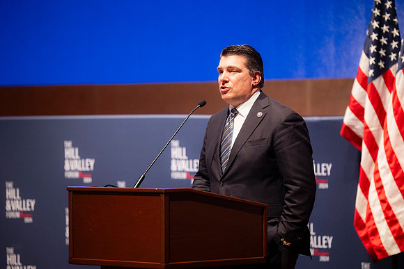 0144_5-1-24_HILL-and-Valley-US-Capitol-Eventphotojournalism-event-Photographers